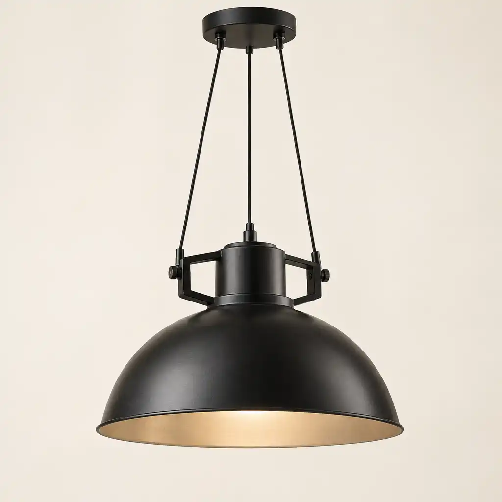 Lampa wisząca industrialna z czarnym metalowym kloszem
